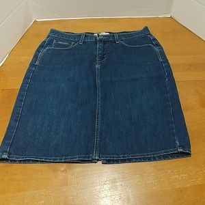 Levi's stretch denim jean pencil skirt 10